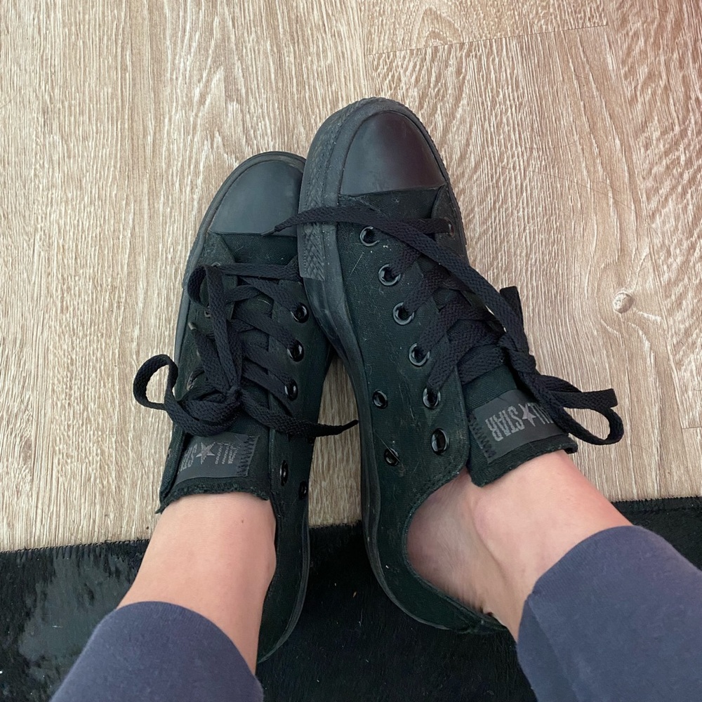 Converse - Picture 6 of 7